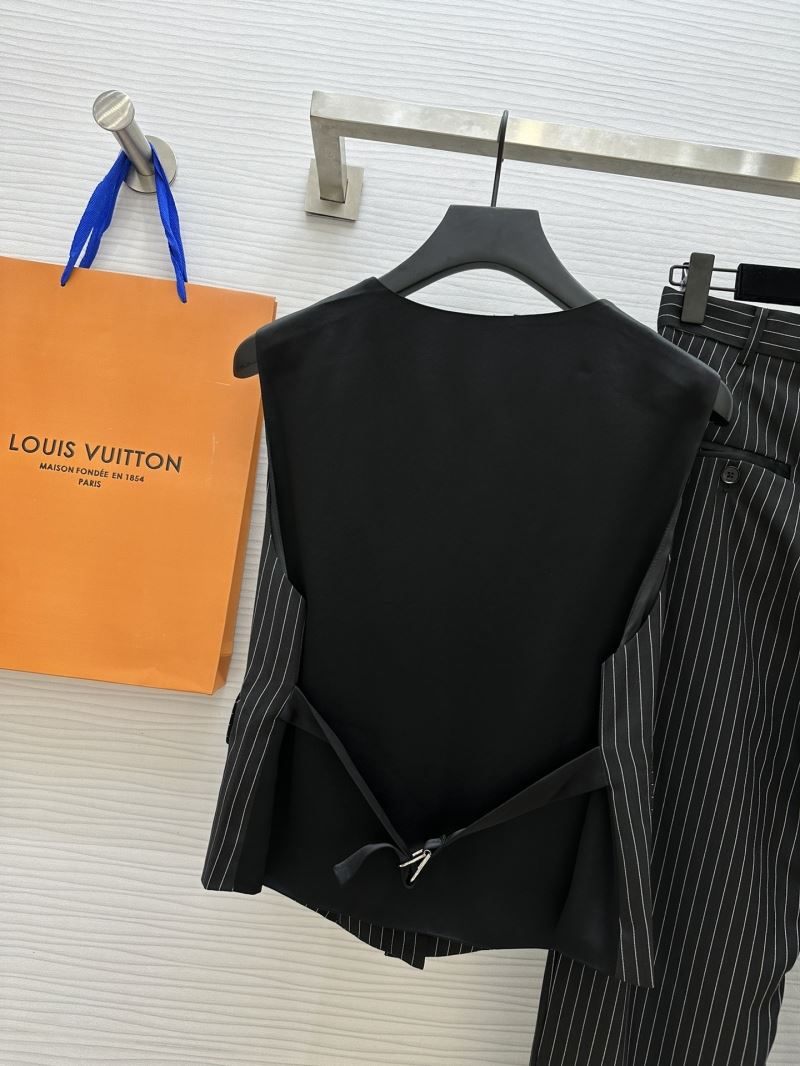 Louis Vuitton Long Suits